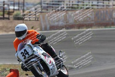 media/Apr-20-2025-AHRMA (Sun) [[393a79c373]]/Race/Group 12/Turn 4b/